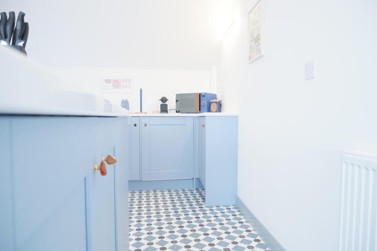 Sunset View, 2 Bedrooms In The Heart Of Holt With Parking Luaran gambar
